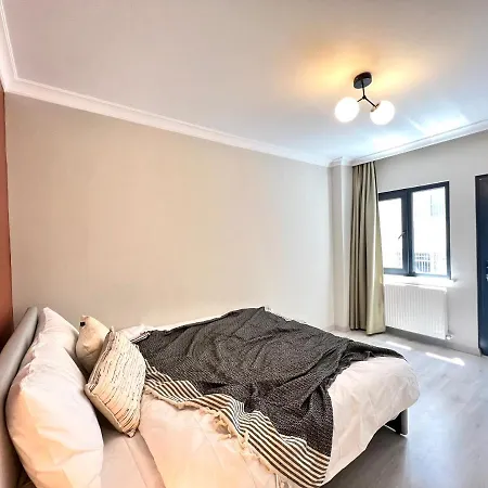 Wonder Homes - Ultra Modern & Luxury Flat, 2br, 3acs, Taksim