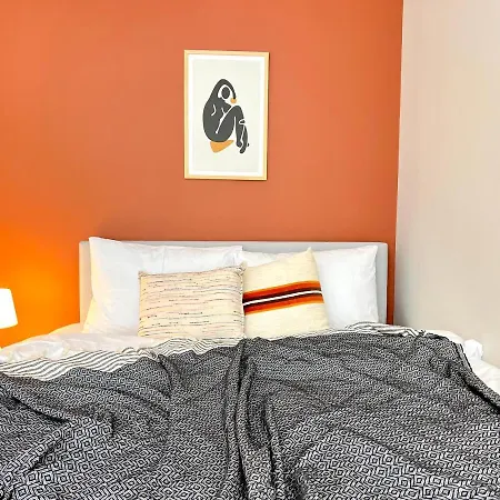 Wonder Homes - Ultra Modern & Luxury Flat, 2br, 3acs, Taksim *