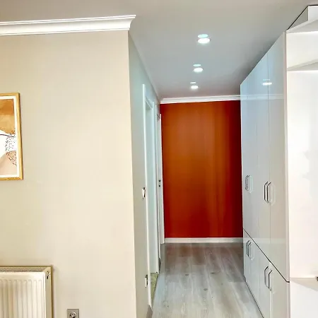 Apartment Wonder Homes - Ultra Modern & Luxury Flat, 2br, 3acs, Taksim Istanbul